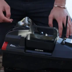 Amorçage/Propulsion - TEAM CARPFISHING Bateau amorceur carpe dark water NG bait boat