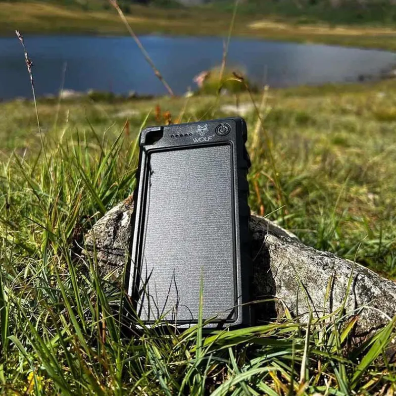 Bivouac/Confort - WOLF Batterie externe SPB-10 Powerbank Black Edition