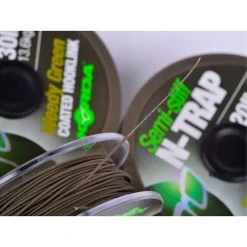Acc.Montages/Hameçons - KORDA Tresse à bas de ligne carpe n-trap semi -stiff green 20m